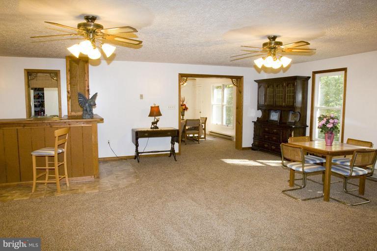 4678 Wilkerson Road Brandywine, MD 20613 - Photo 15 of 26 Great Room View 5