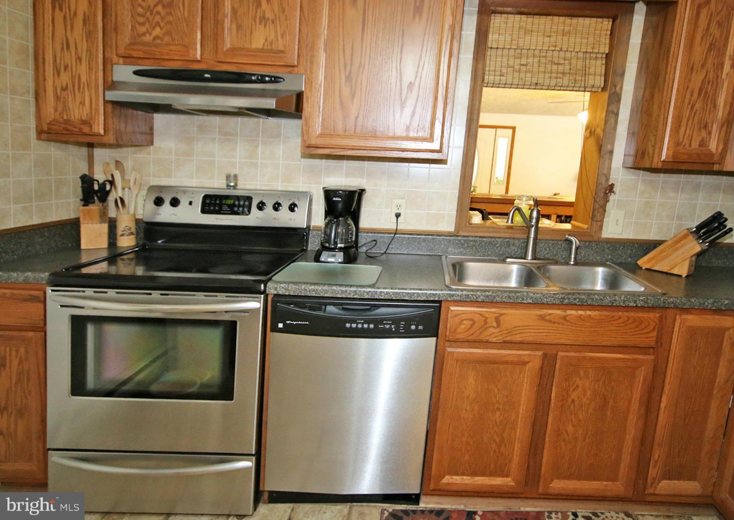4678 Wilkerson Road Brandywine, MD 20613 - Photo 9 of 26 Kitchen View 2