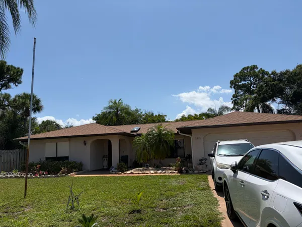 $2,900 | 145 Southeast Fallon Drive, Port St. Lucie, FL 34983