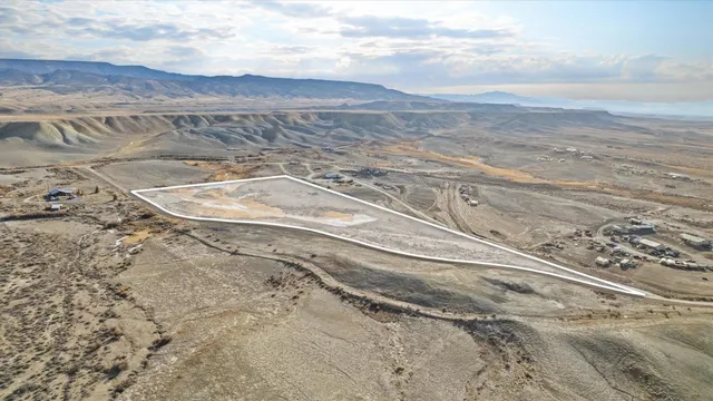 a view of an ocean beach