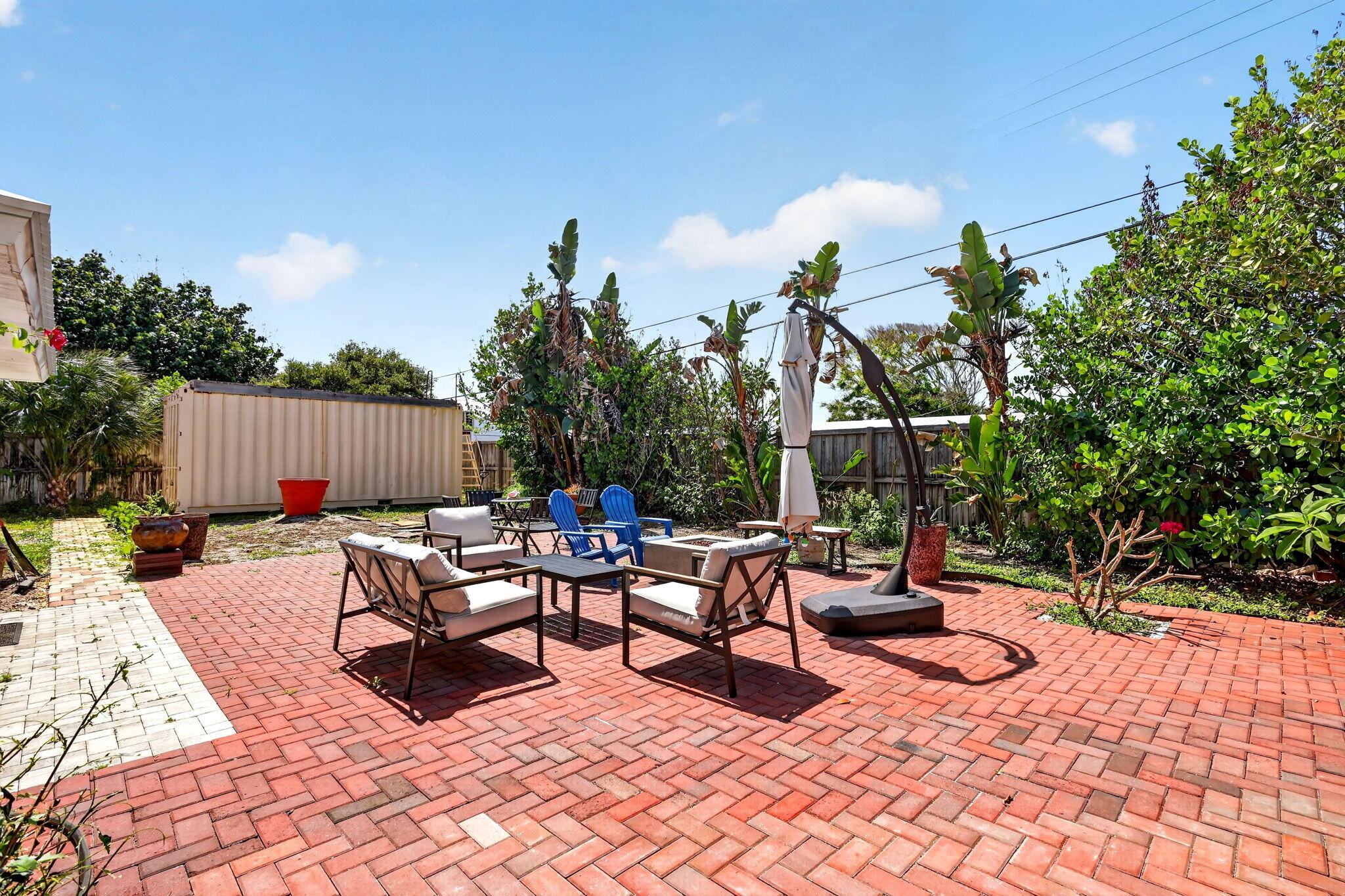 8143 Southeast Woodland Road Hobe Sound, FL 33455 - Photo 17 of 29 48-web-or-mls-5P1A8098