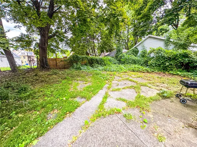 $109,900 | 84 Ave B, Rochester, NY 14621