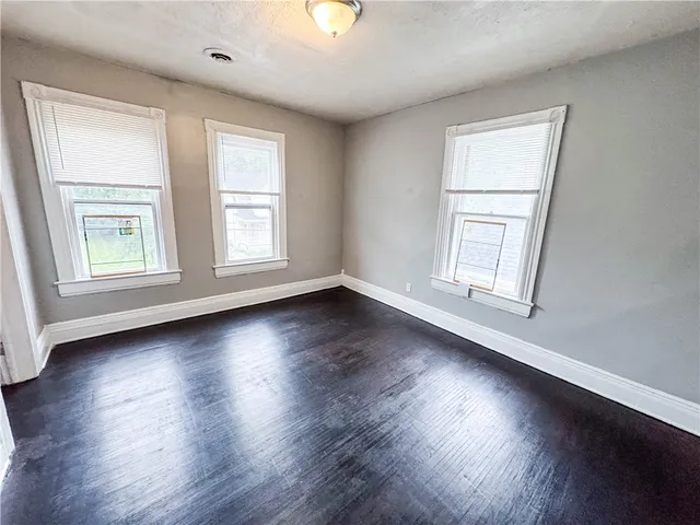 $109,900 | 84 Ave B, Rochester, NY 14621