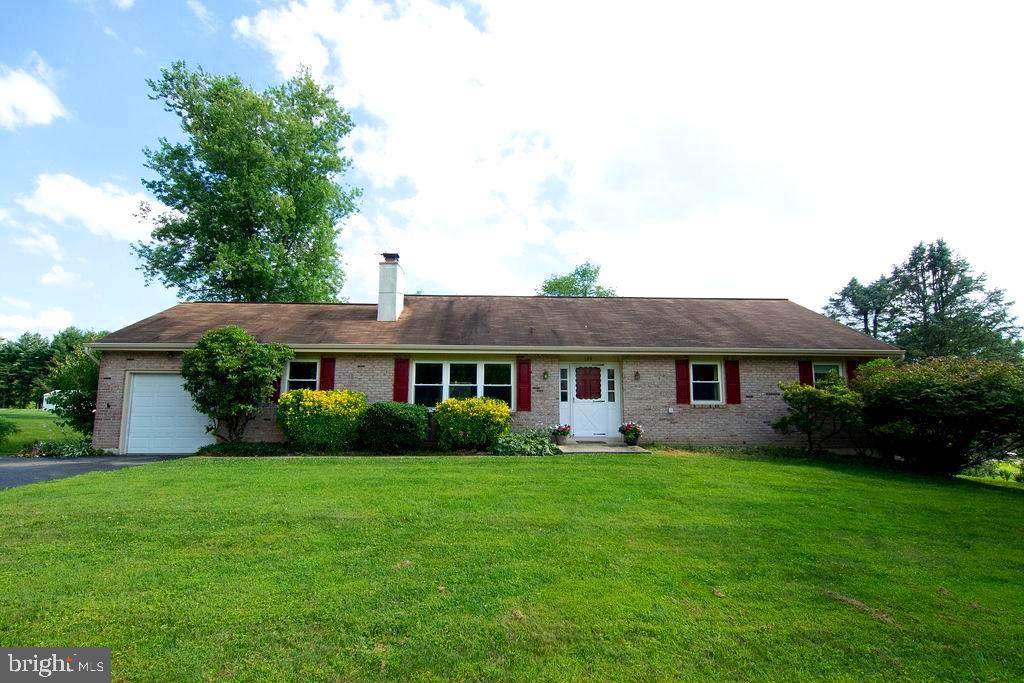 109 Locust Knoll Road Downingtown, PA 19335 - Photo 1 of 32