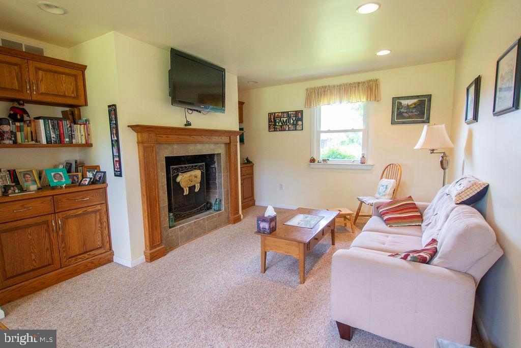 109 Locust Knoll Road Downingtown, PA 19335 - Photo 14 of 32