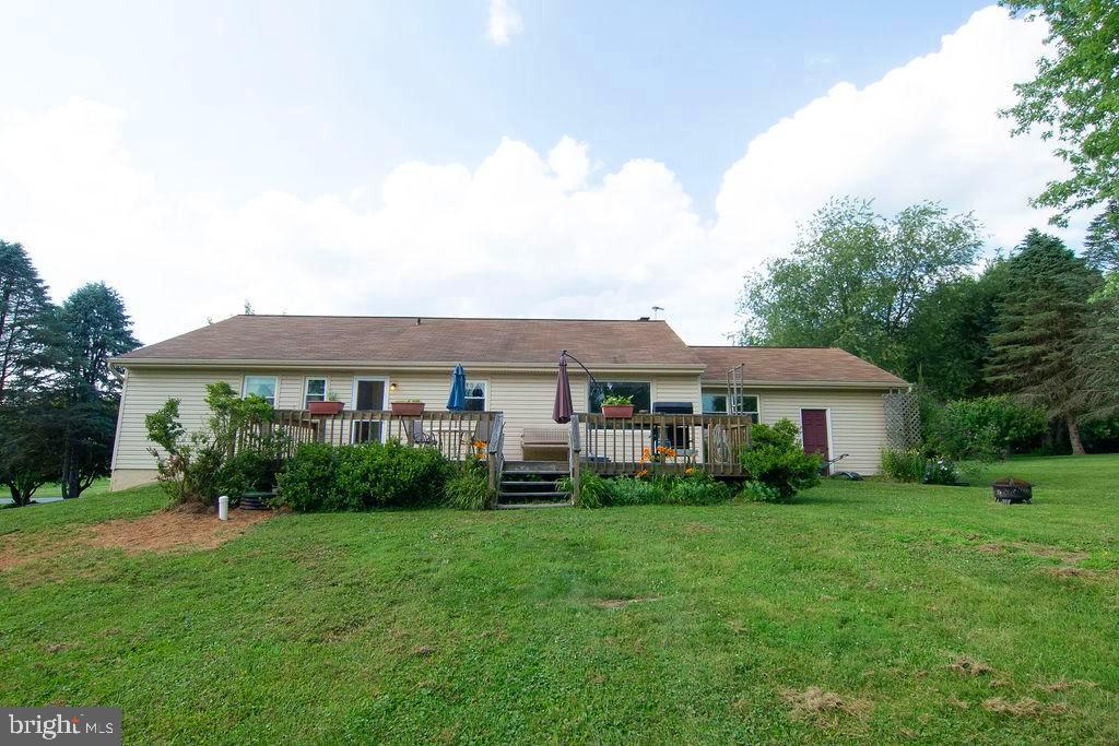 109 Locust Knoll Road Downingtown, PA 19335 - Photo 4 of 32