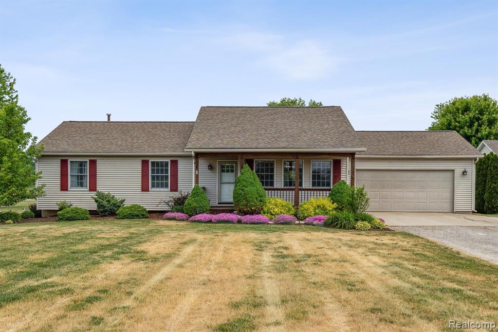 1378 Baldwin Road Grand Blanc, MI 48439 - Photo 1 of 34