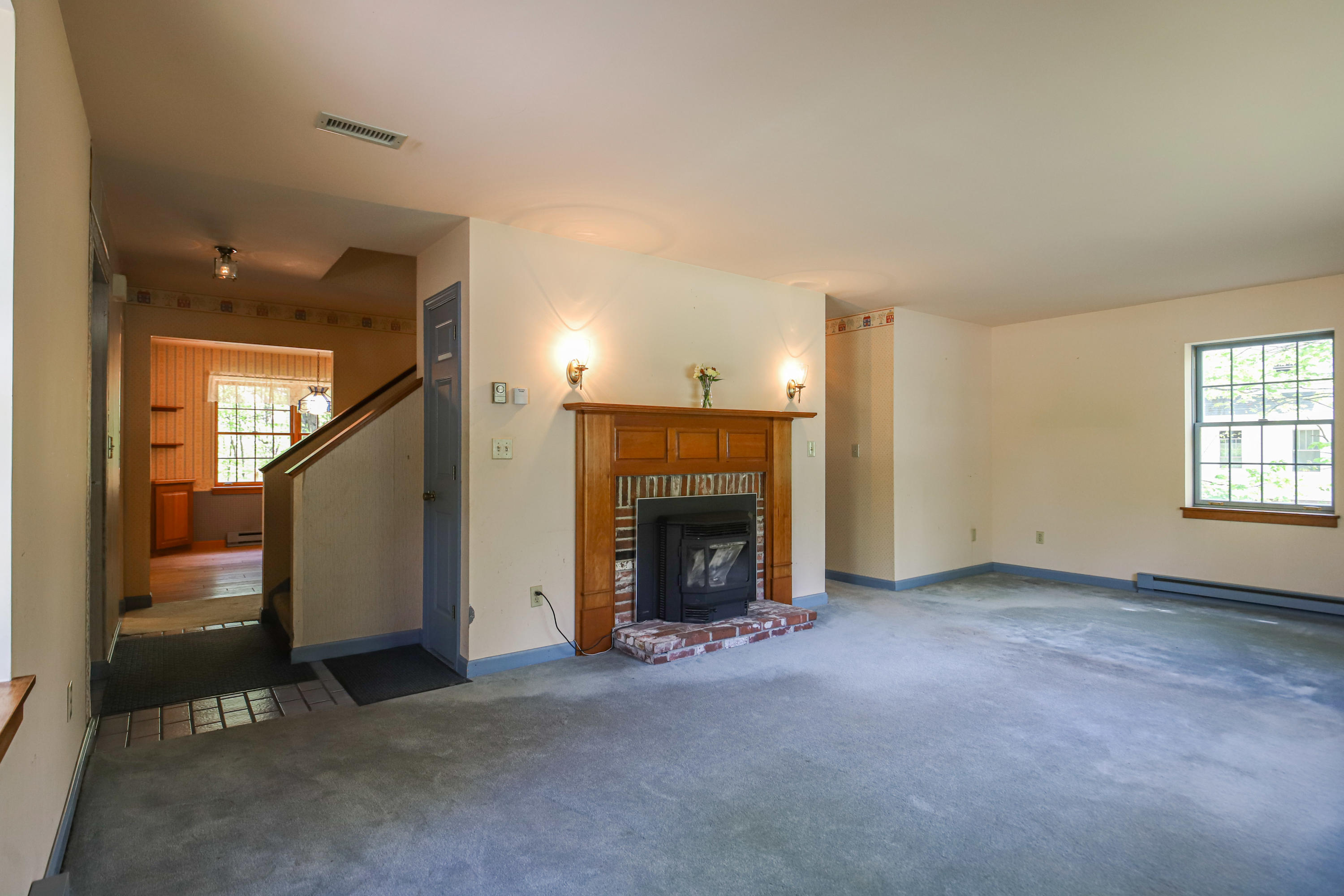 120 Brook Road Falmouth, ME 04105 - Photo 14 of 55 120 Brook Rd Falmouth - 14Liv