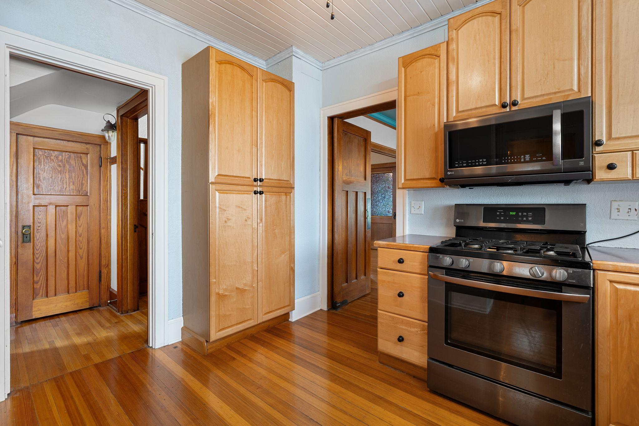 122 East Rice Street Owatonna, MN 55060 - Photo 12 of 44