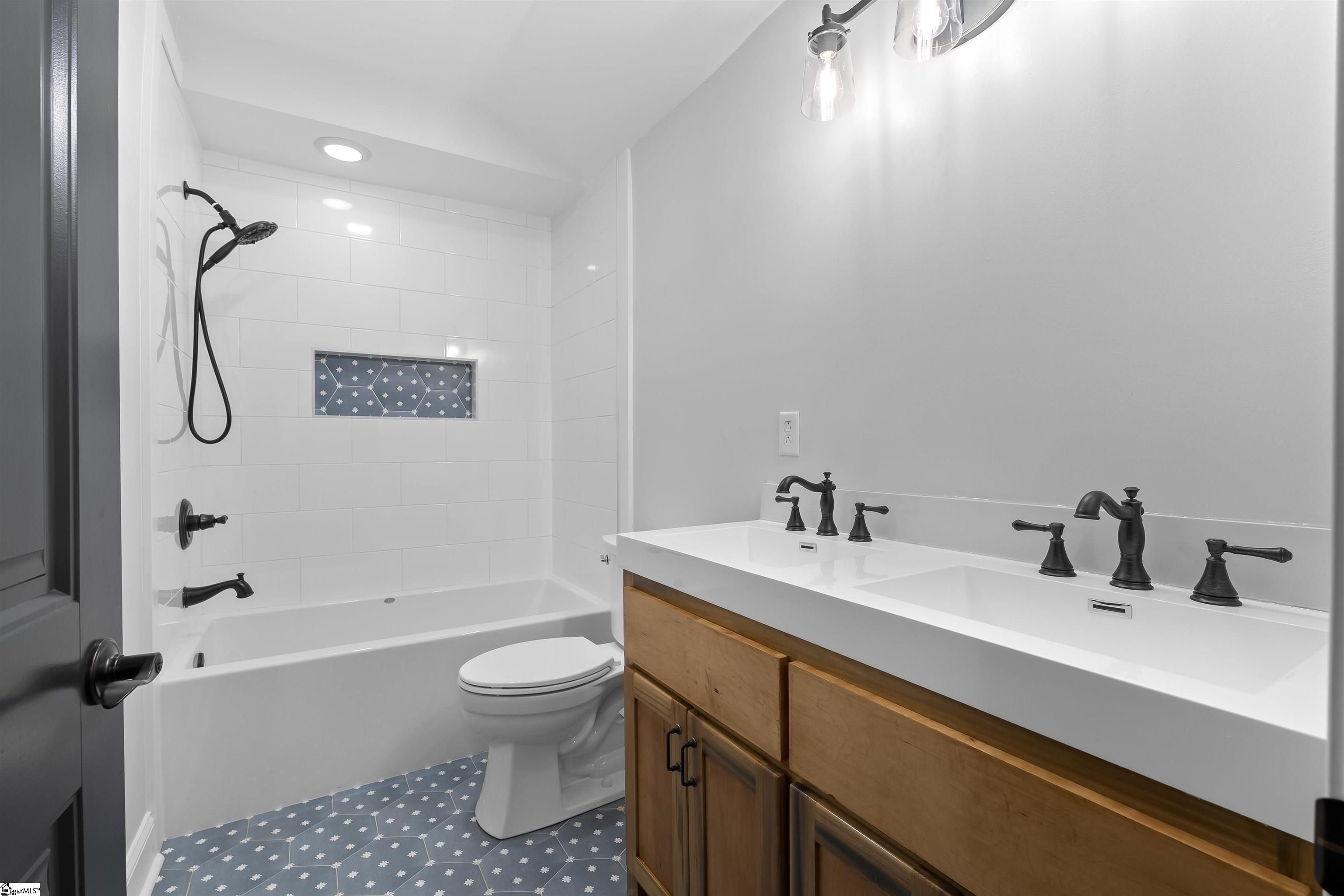 32 Blair Street Greenville, SC 29607 - Photo 25 of 36