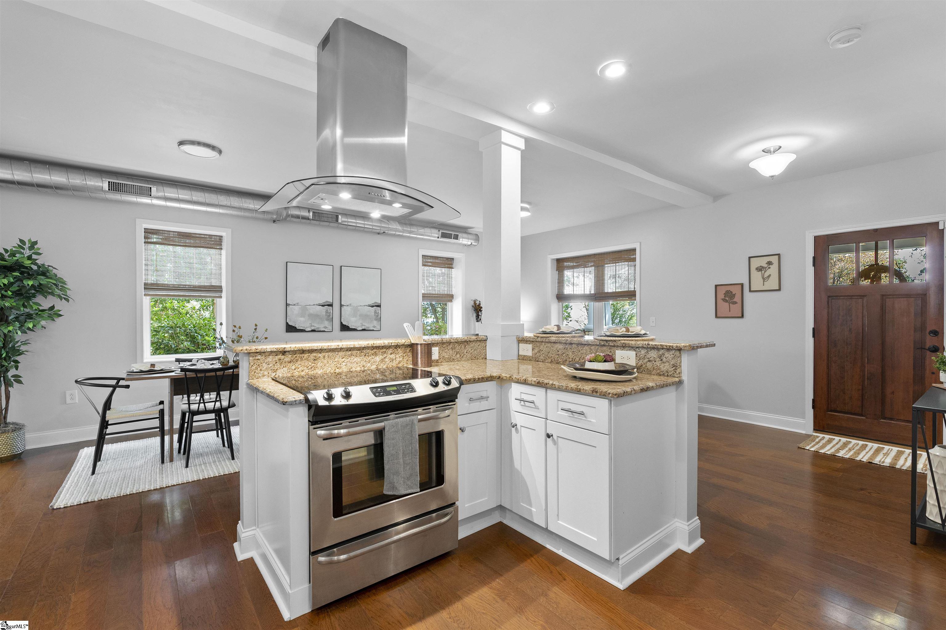 32 Blair Street Greenville, SC 29607 - Photo 10 of 36