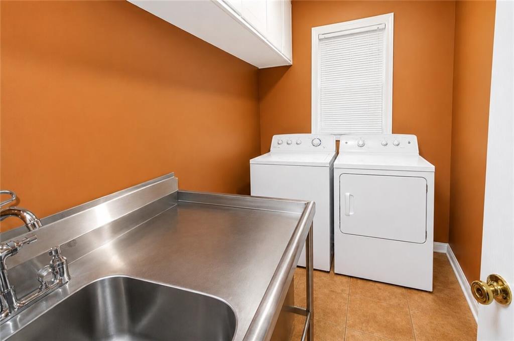 1464 Lakeview Road Grayson, GA 30017 - Photo 83 of 92