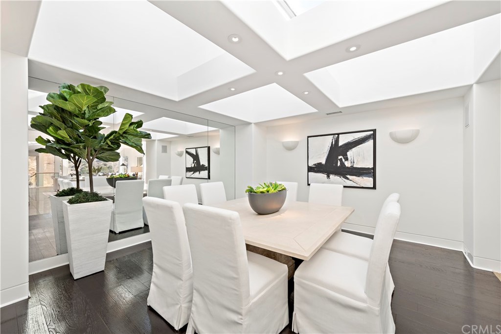 530 Emerald Bay Laguna Beach, CA 92651 - Photo 13 of 44