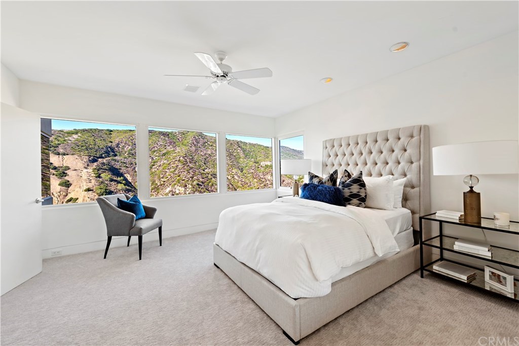 530 Emerald Bay Laguna Beach, CA 92651 - Photo 25 of 44