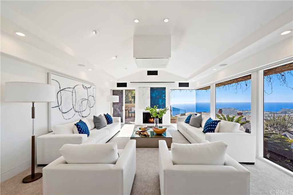 530 Emerald Bay Laguna Beach, CA 92651 - Photo 28 of 44