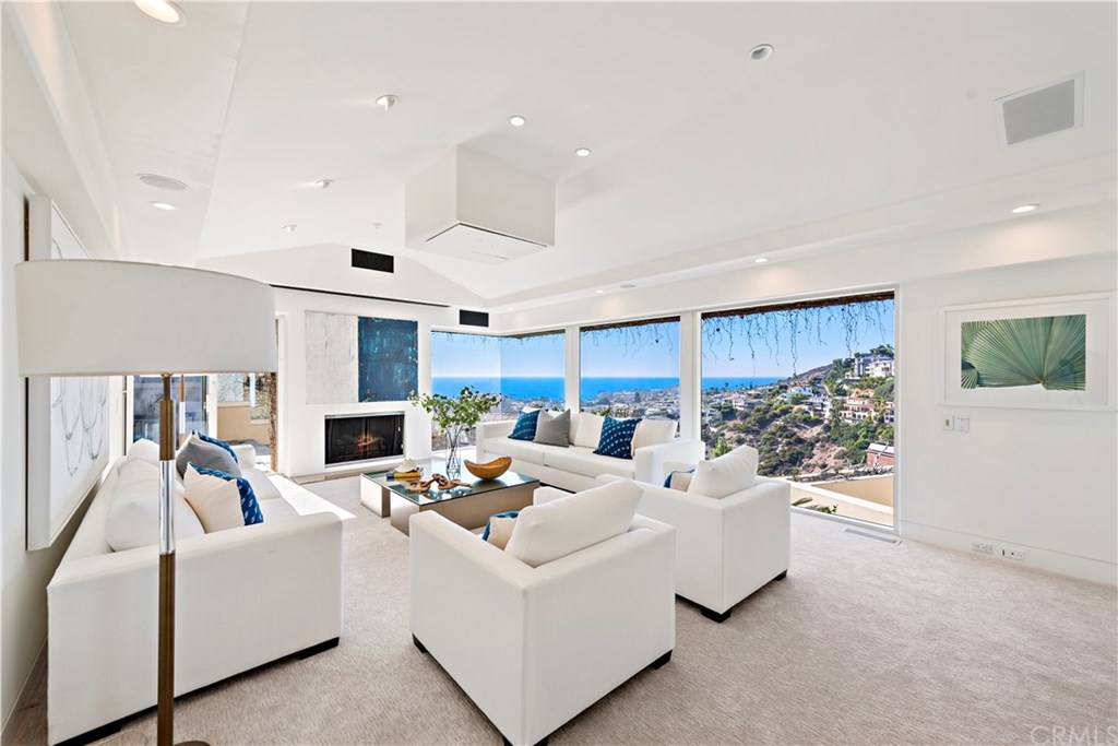 530 Emerald Bay Laguna Beach, CA 92651 - Photo 29 of 44