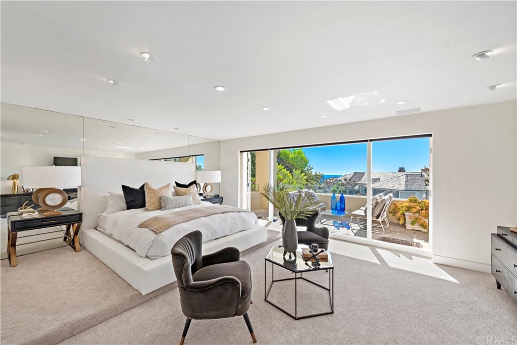 530 Emerald Bay Laguna Beach, CA 92651 - Photo 38 of 44