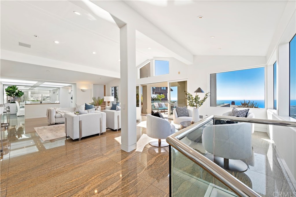 530 Emerald Bay Laguna Beach, CA 92651 - Photo 6 of 44