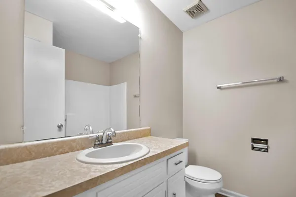 $900 | 1533 East Knollwood Circle, Unit 4, Clarksville, TN 37043