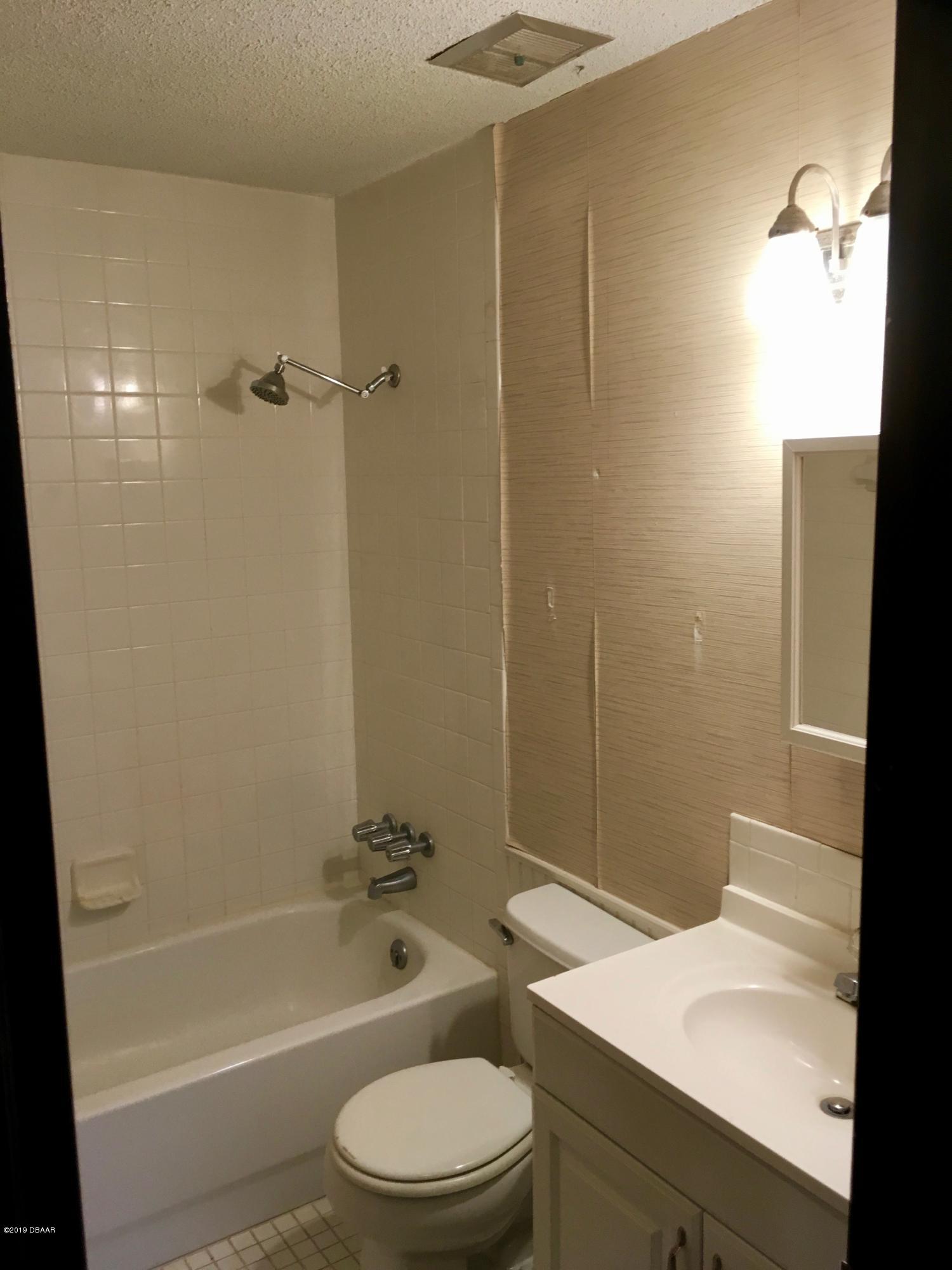 1638 Western Road South Daytona, FL 32119 - Photo 10 of 15 IMG_1990