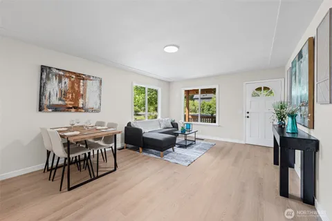 $419,000 | 916 Bowker Street Southeast, Lacey, WA 98503