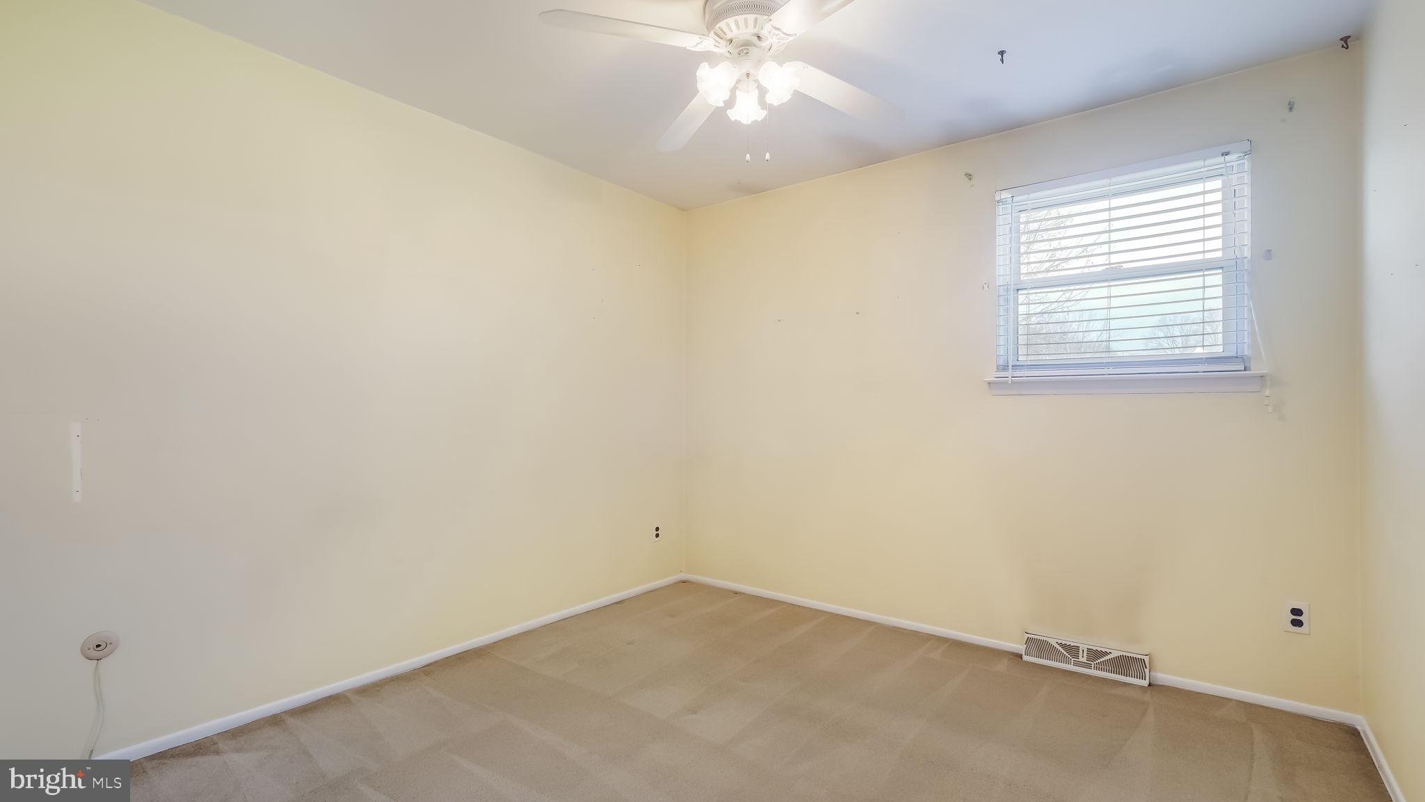 1750 Bunkerhill Road Southampton, PA 18966 - Photo 19 of 28 Bedroom 4
