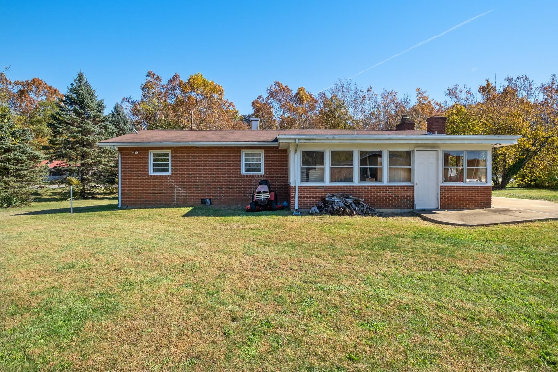 1845 Mt Torrey Road Lyndhurst, VA 22952 - Photo 8 of 27 front view of a house with a yard