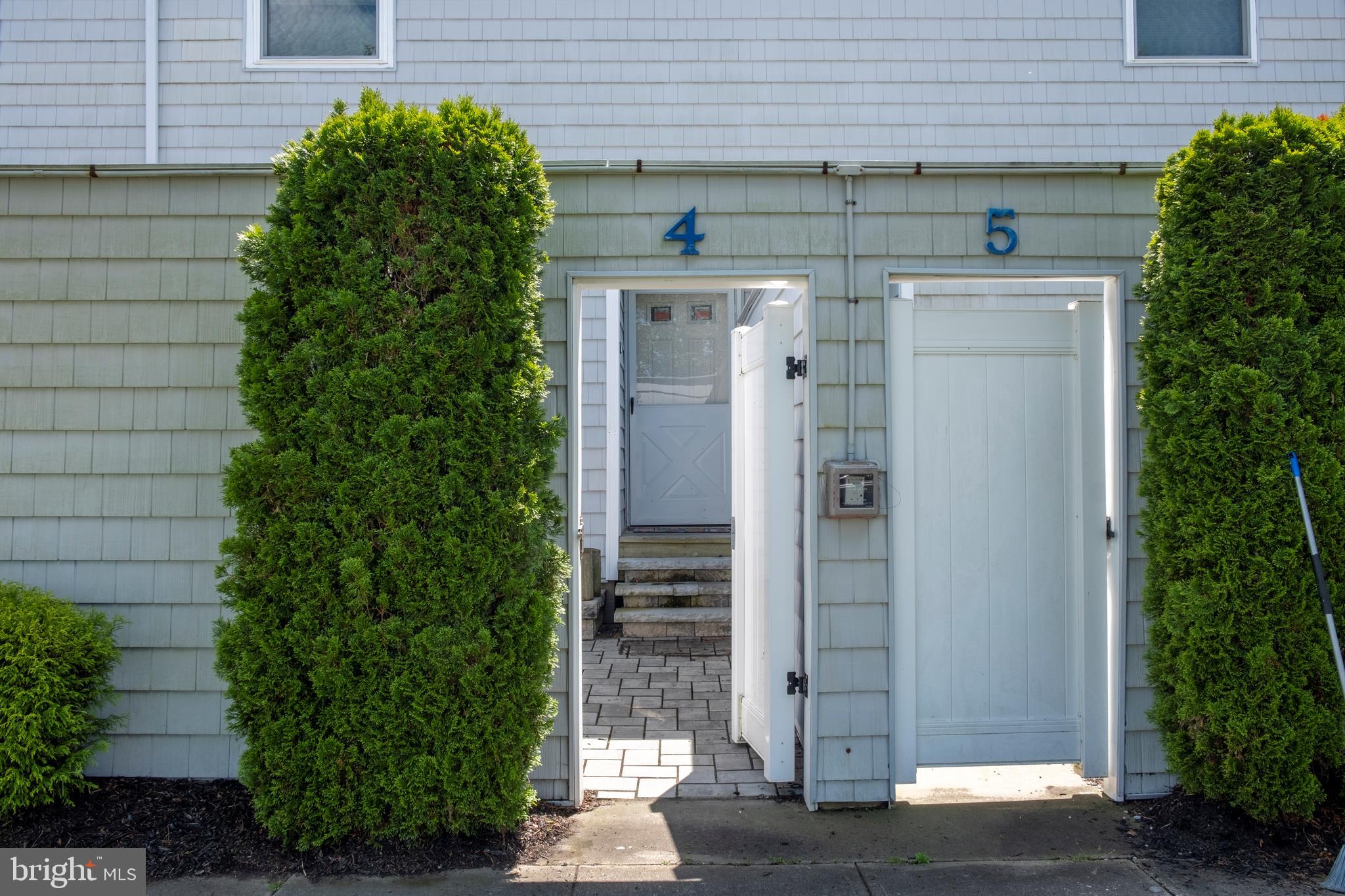 717 Rusty Anchor Road, Unit 4 Ocean City, MD 21842 - Photo 29 of 93 Entry from parking.