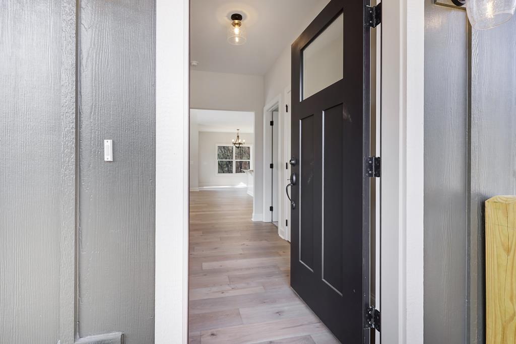 703 Ridge Drive Morganton, GA 30560 - Photo 3 of 33