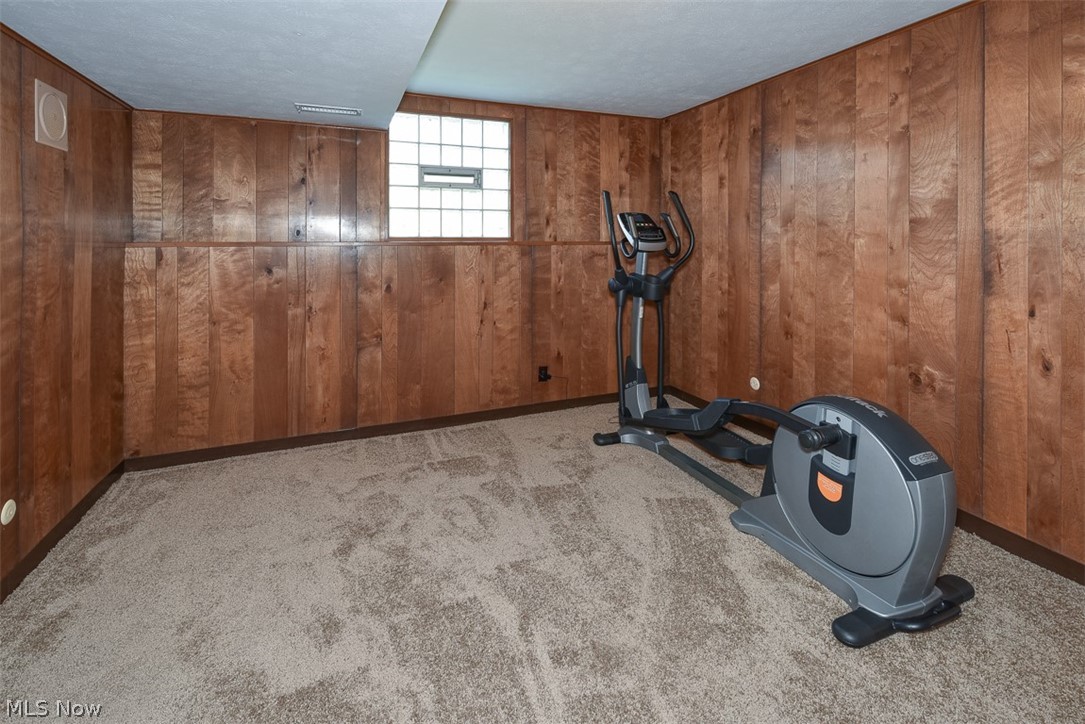 14000 Newton Road Cleveland, OH 44130 - Photo 33 of 35