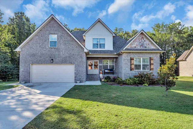 $484,900 | 170 Briarwood Lane, Smithville, TN 37166