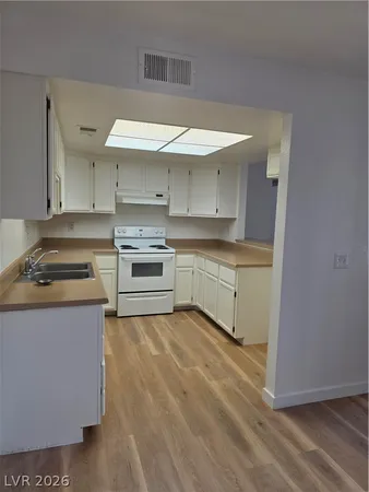 $169,990 | 1601 Justin Court, Henderson, NV 89011
