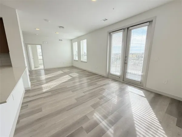 $2,705 | 3900 PGA Parkway, Unit 2202, Frisco, TX 75033
