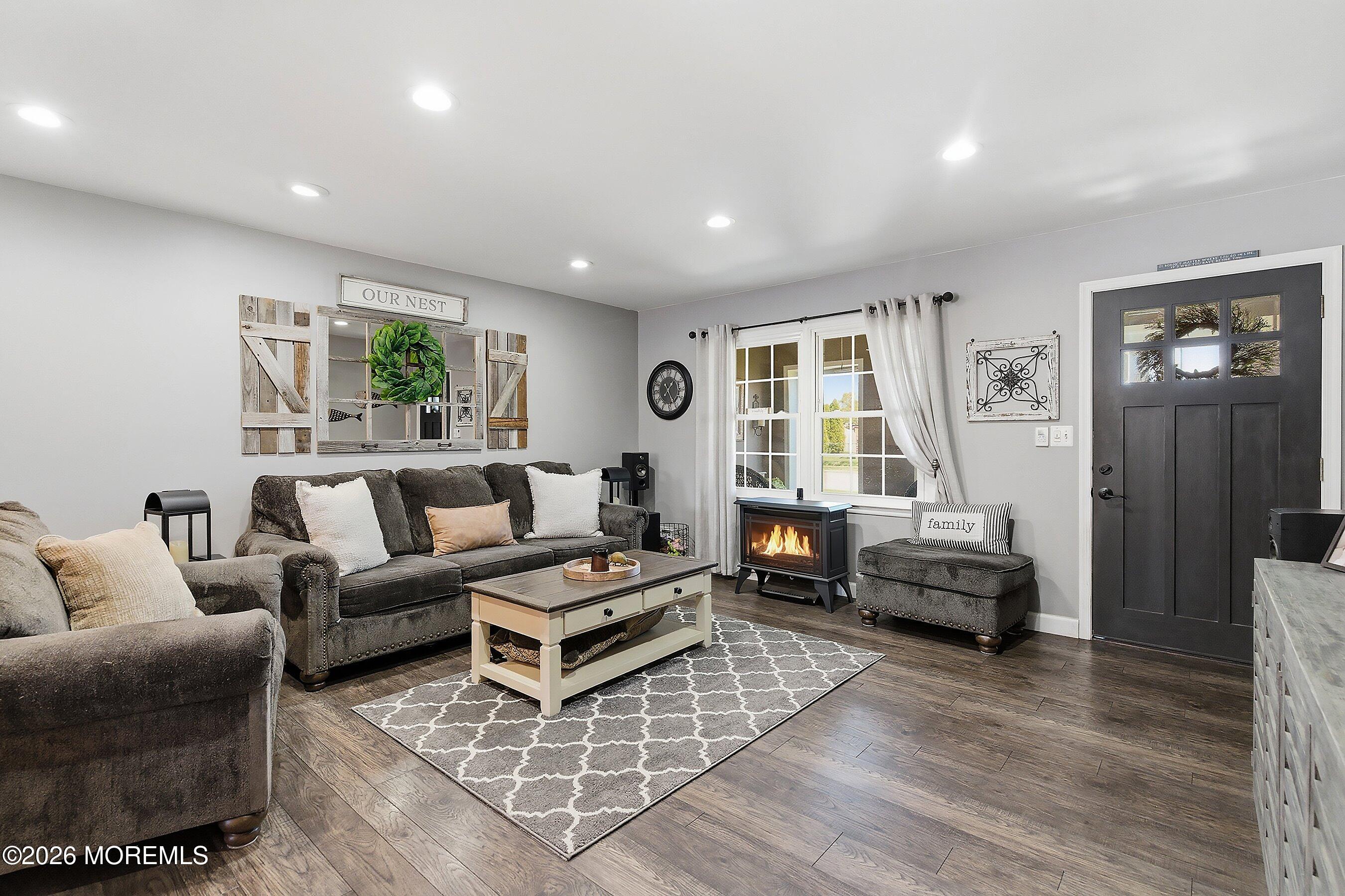 45 Pine Needle Street Howell, NJ 07731 - Photo 11 of 37 1000019807