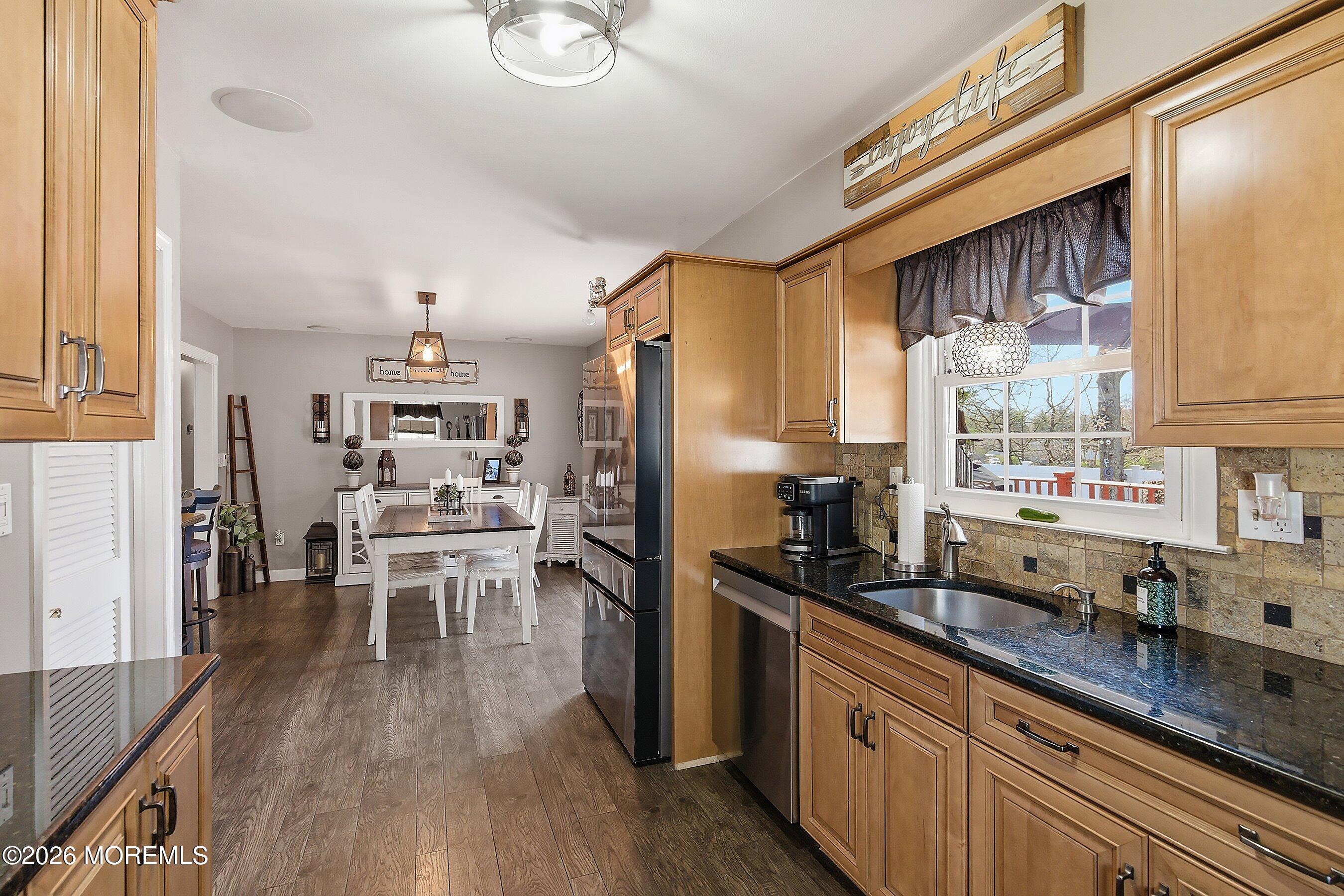 45 Pine Needle Street Howell, NJ 07731 - Photo 16 of 37 1000019818