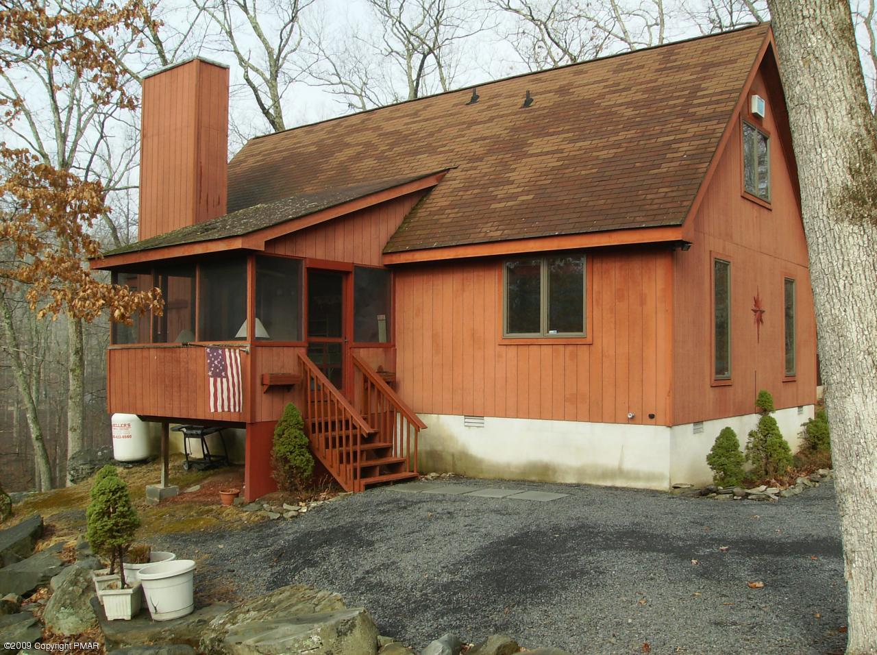 2785 Decker Road Bushkill, PA 18324 - Photo 3 of 20 SIDE PORCH VIEW