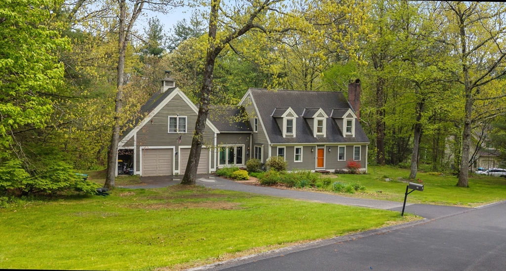 16 Elliott Road Sterling, MA 01564 - Photo 2 of 38