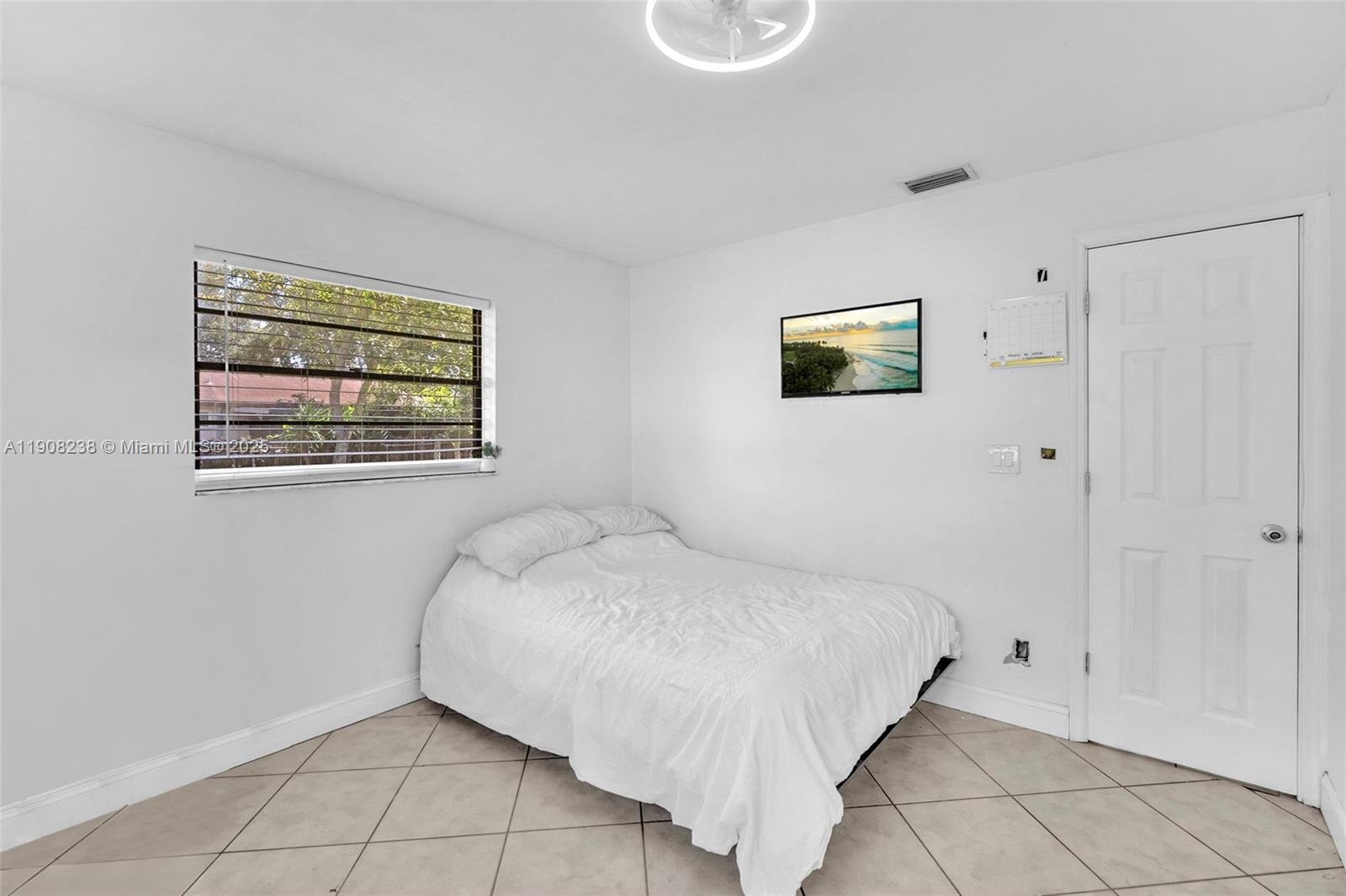 1821 Southwest 98th Terrace Miramar, FL 33025 - Photo 16 of 22