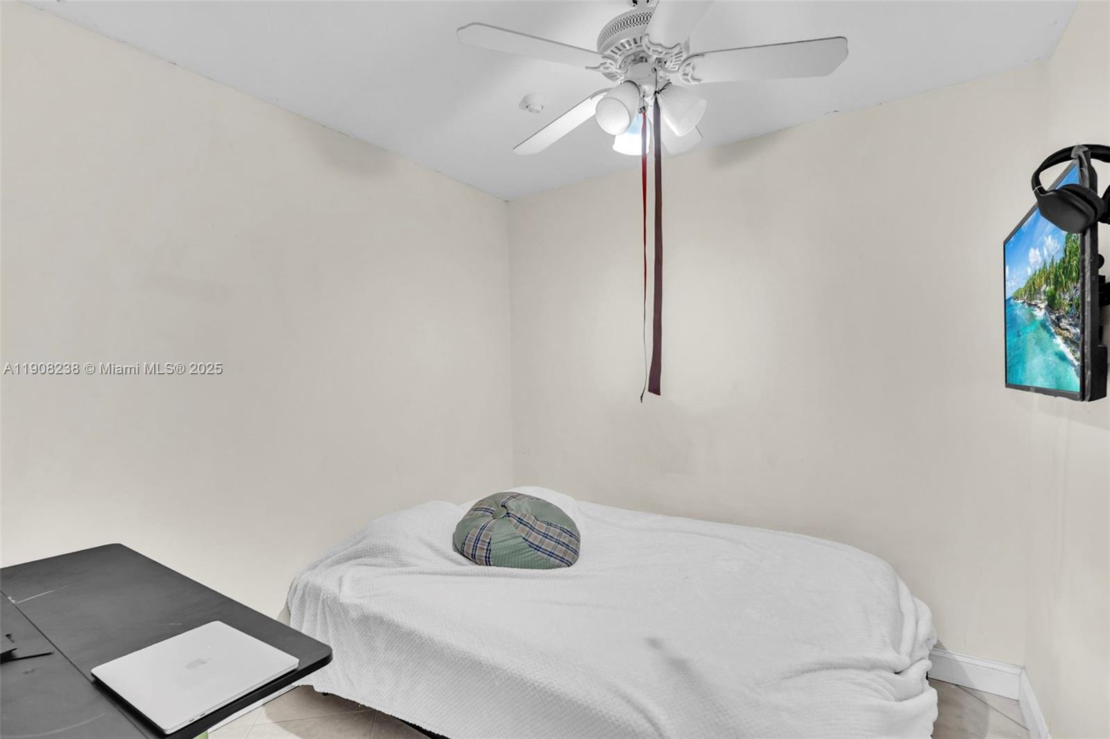 1821 Southwest 98th Terrace Miramar, FL 33025 - Photo 18 of 22