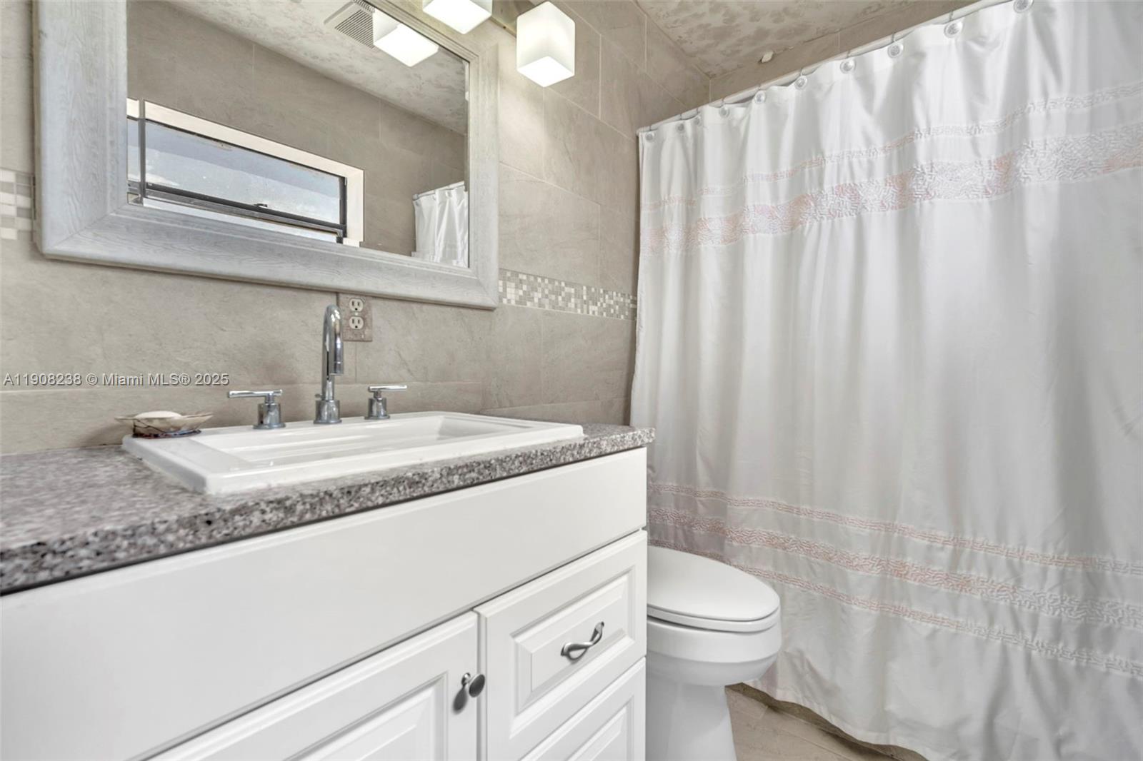 1821 Southwest 98th Terrace Miramar, FL 33025 - Photo 7 of 22