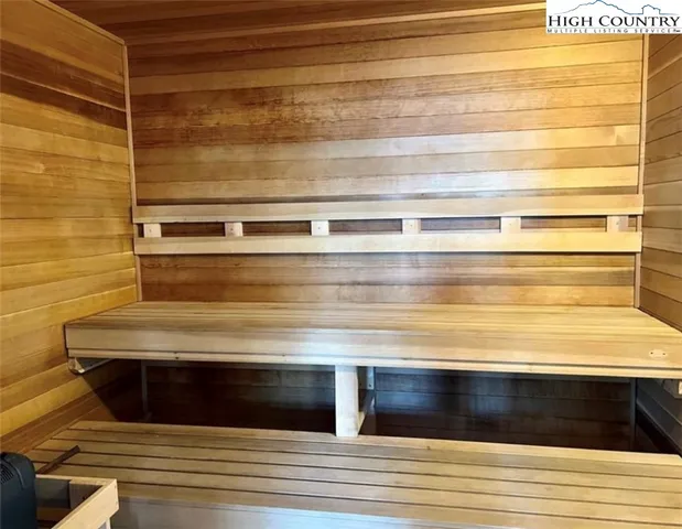 $167,000 | 110 Sugar Ski Drive, Unit 10101, Sugar Mountain, NC 28604