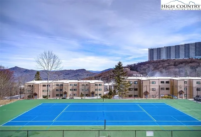 $167,000 | 110 Sugar Ski Drive, Unit 10101, Sugar Mountain, NC 28604