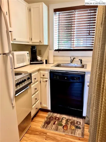 $167,000 | 110 Sugar Ski Drive, Unit 10101, Sugar Mountain, NC 28604