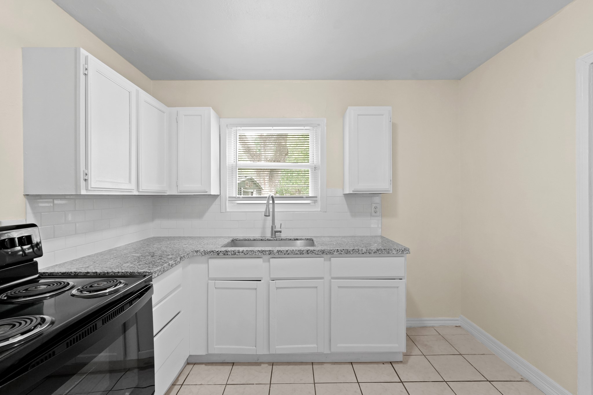 1413 George Street Pasadena, TX 77502 - Photo 5 of 15