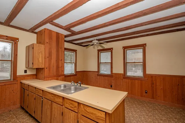 $55,000 | 33 Avenue Road, Garland, ME 04939