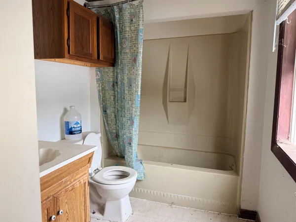 $55,000 | 33 Avenue Road, Garland, ME 04939