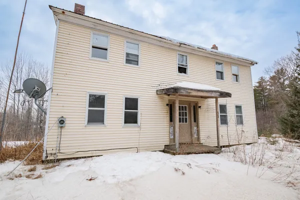 $55,000 | 33 Avenue Road, Garland, ME 04939