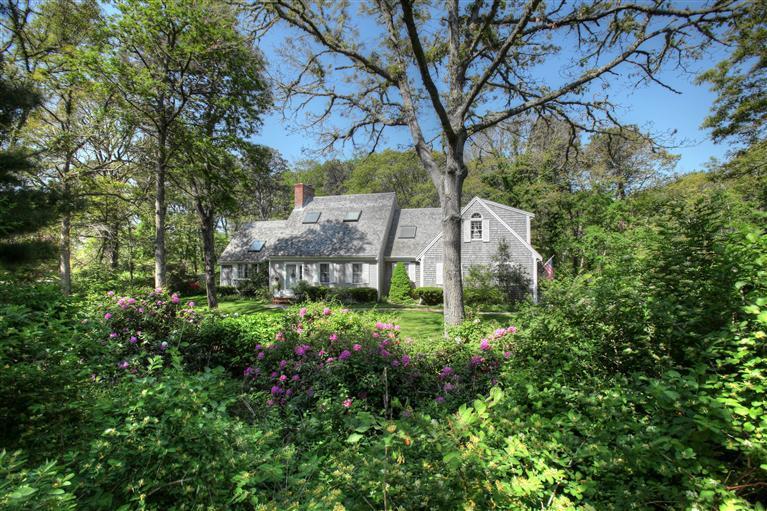 25 Harbor Hill Road Chatham, MA 02633 - Photo 1 of 20 Primary Photo