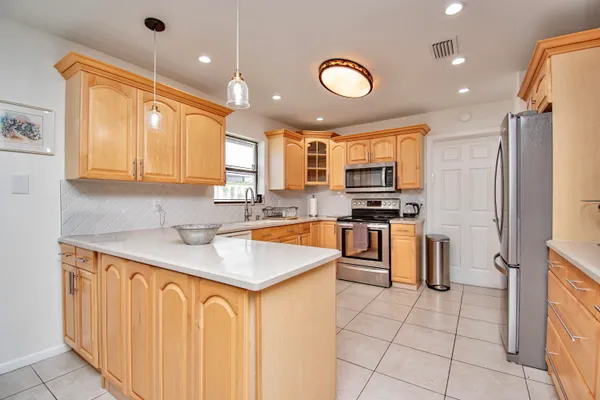 $4,350 | 7838 Cypress Crescent, Boca Raton, FL 33433