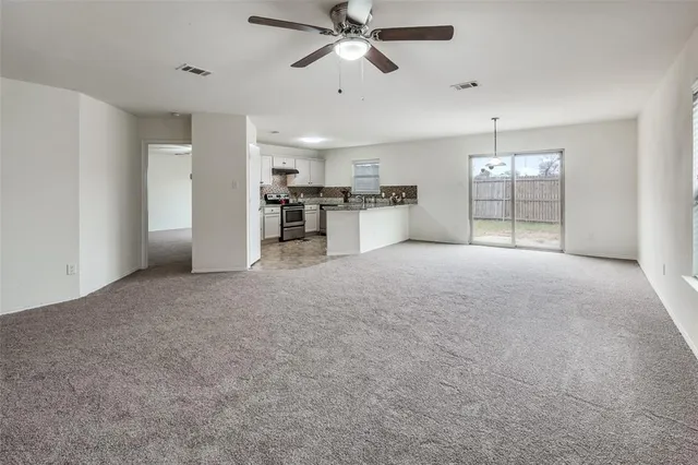 $2,095 | 1861 Sheffield Place, Fort Worth, TX 76112